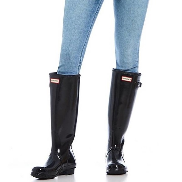 Hunter Original Tall Gloss Wellington Waterproof Rain Boots in Black - Picture 12 of 12